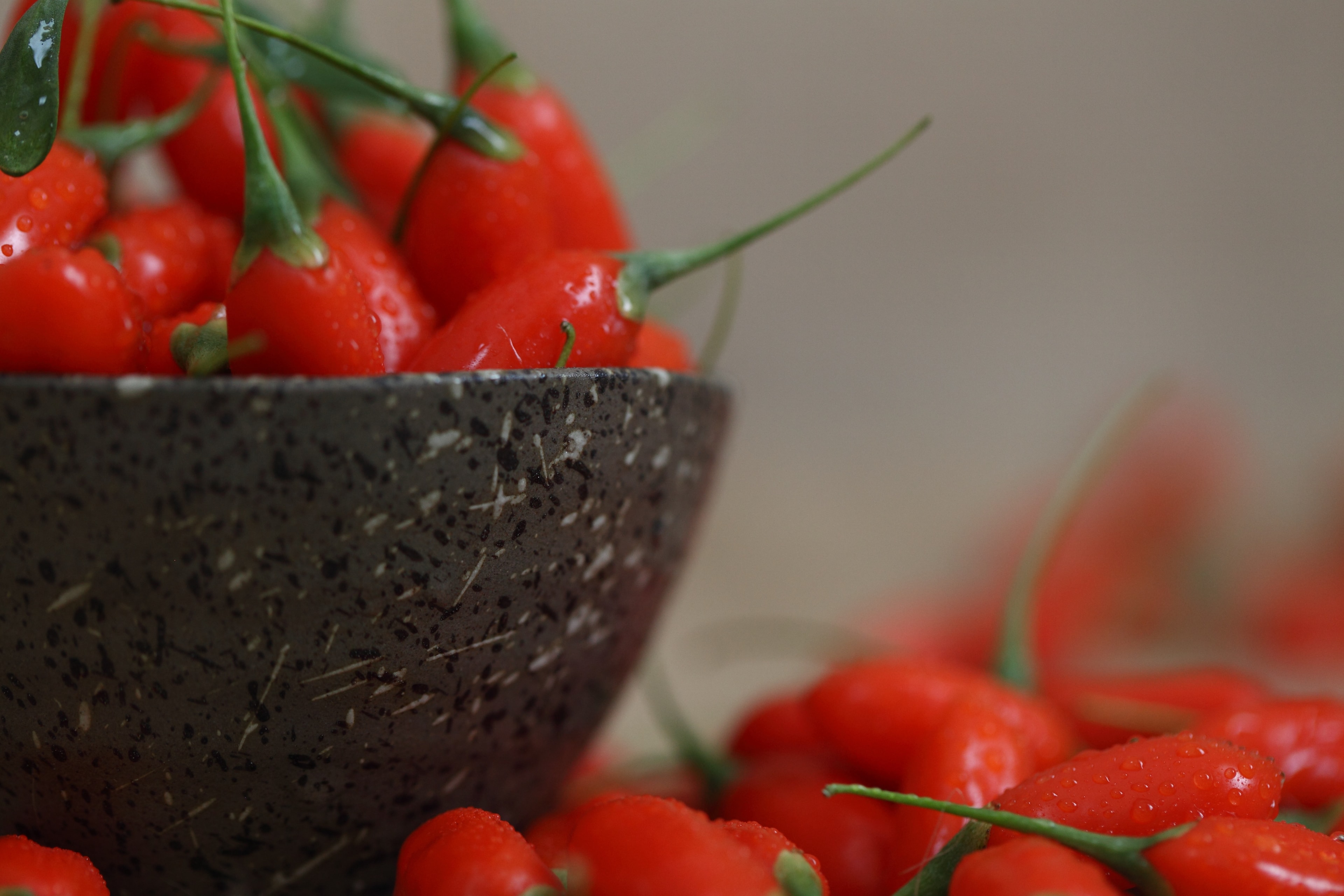 Fresh Goji Berries